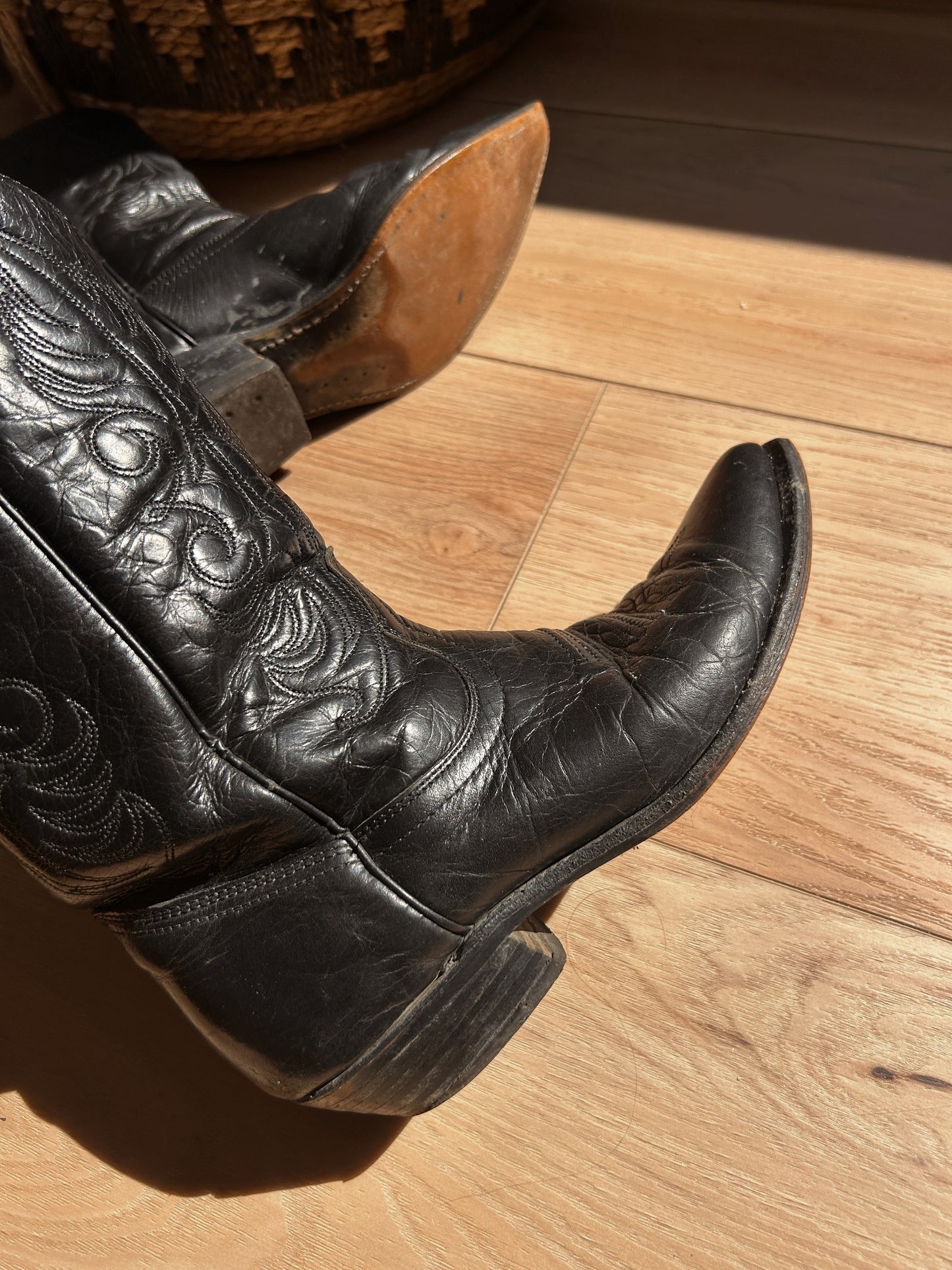 vintage cowboy boots