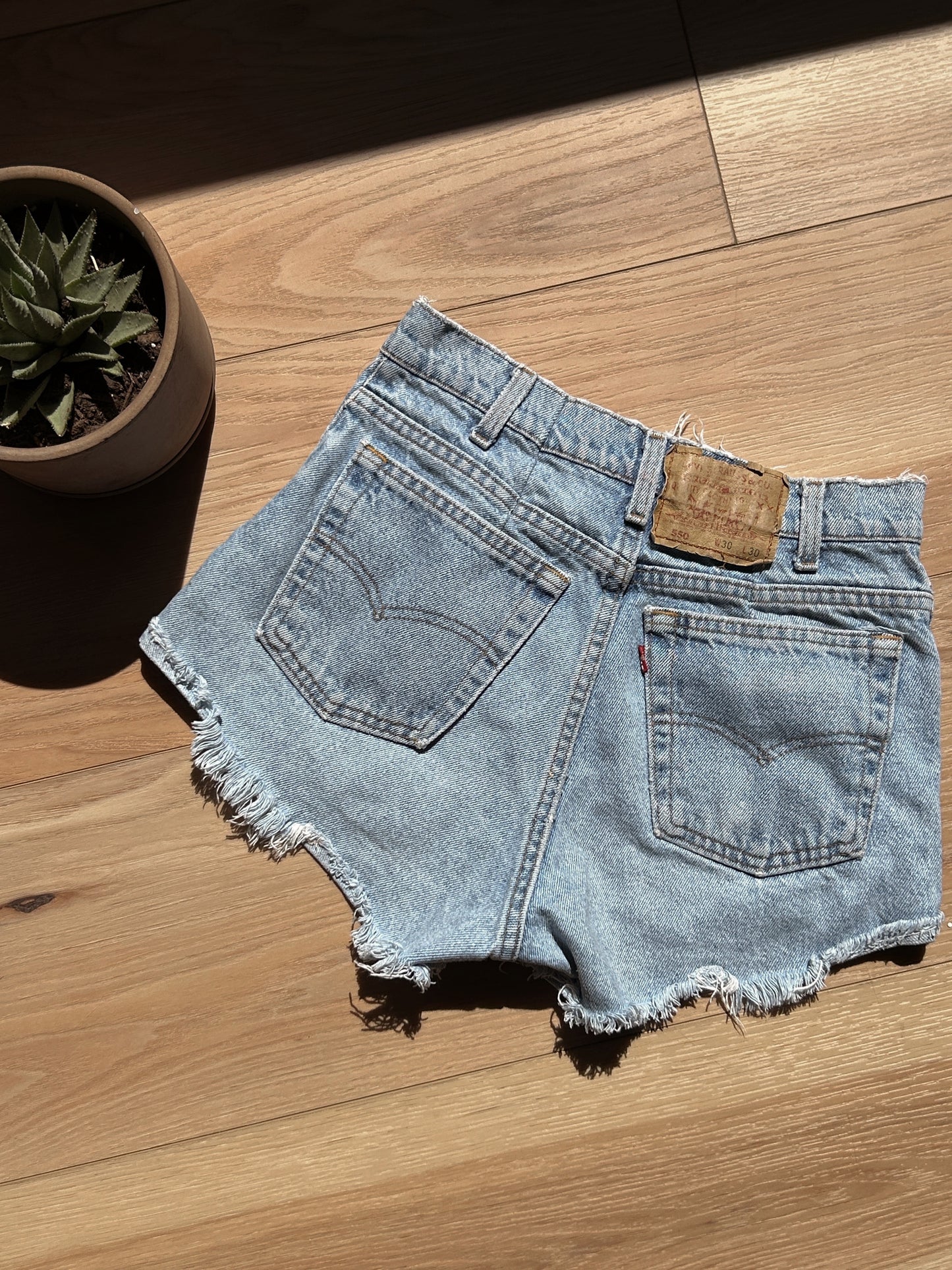 vintage levi’s shorts