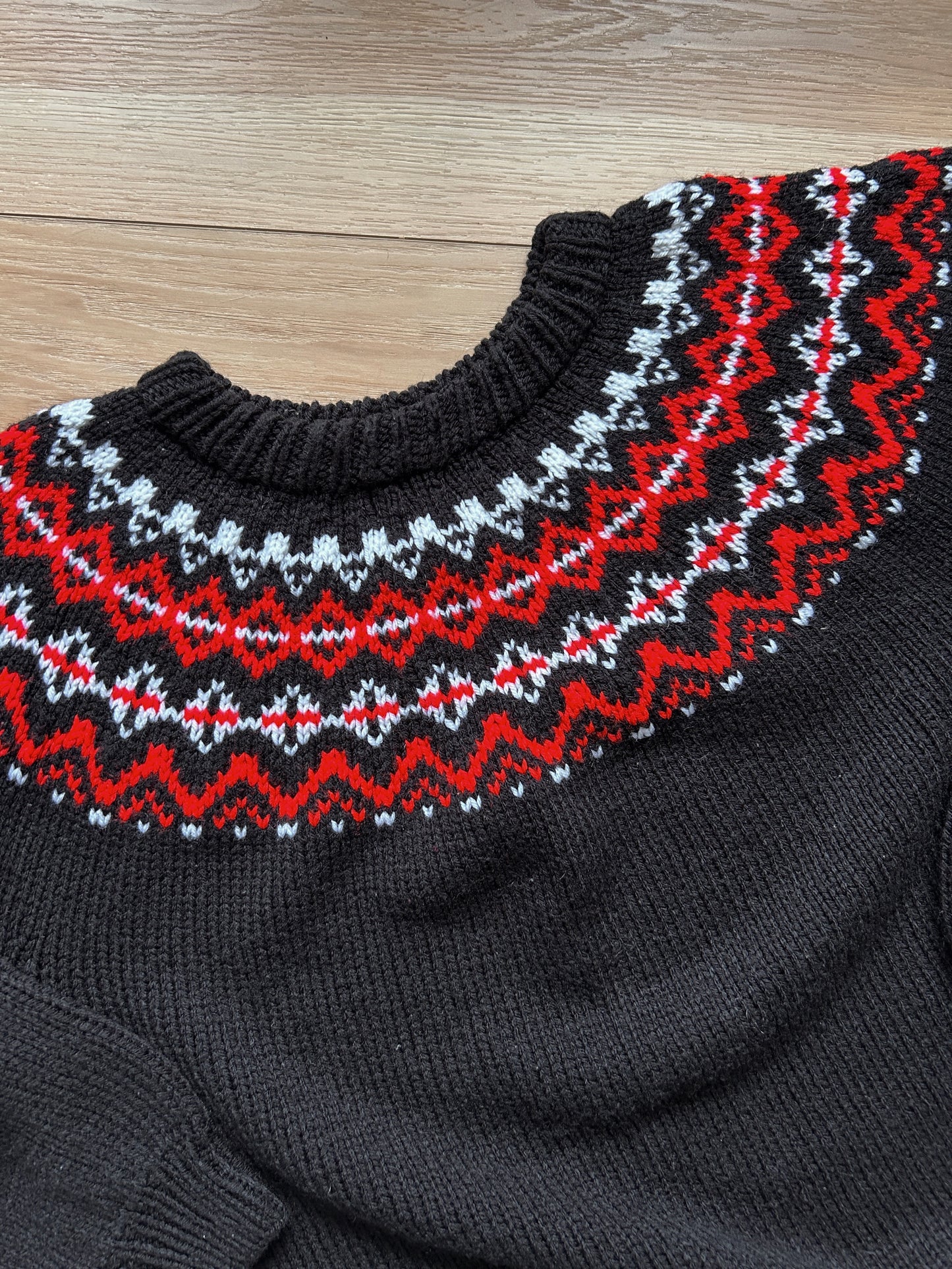 isle knit sweater